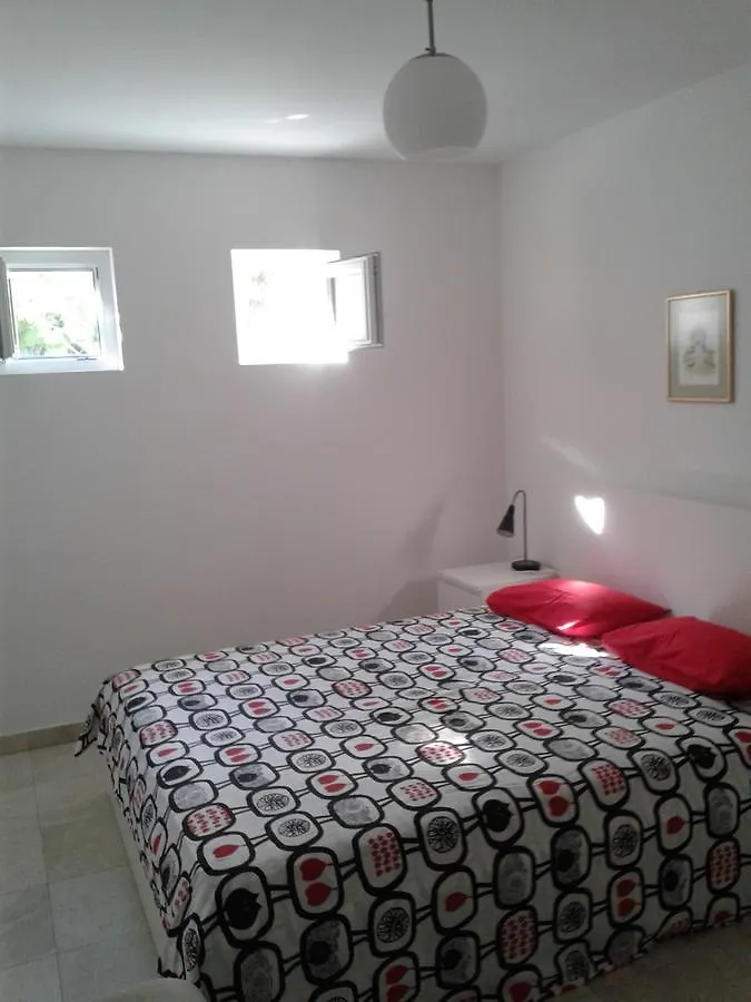 Apartment Ika Zadar 0*,